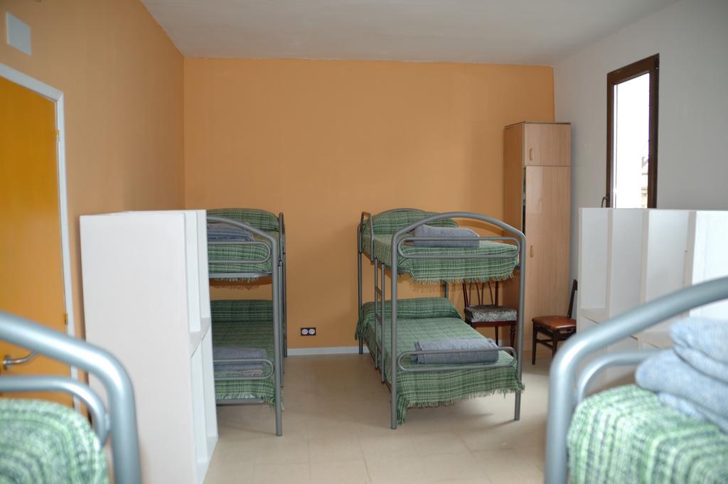 El Refugio Del Dragon Hostel Arcones Room photo